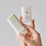 BEAUTY OF JOSEON - Matte Sun Stick: Mugwort + Camelia